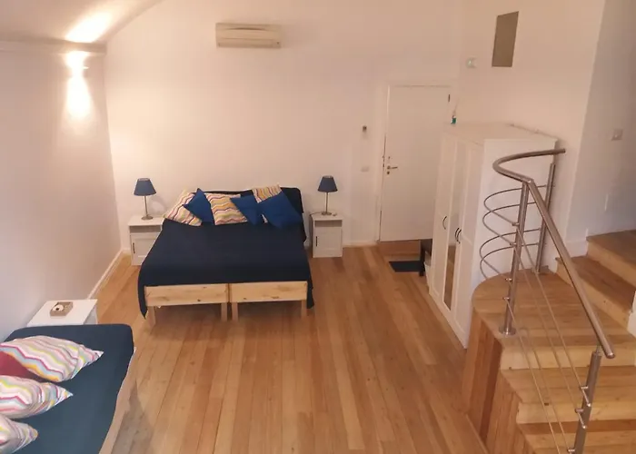 Munaciello Rooms